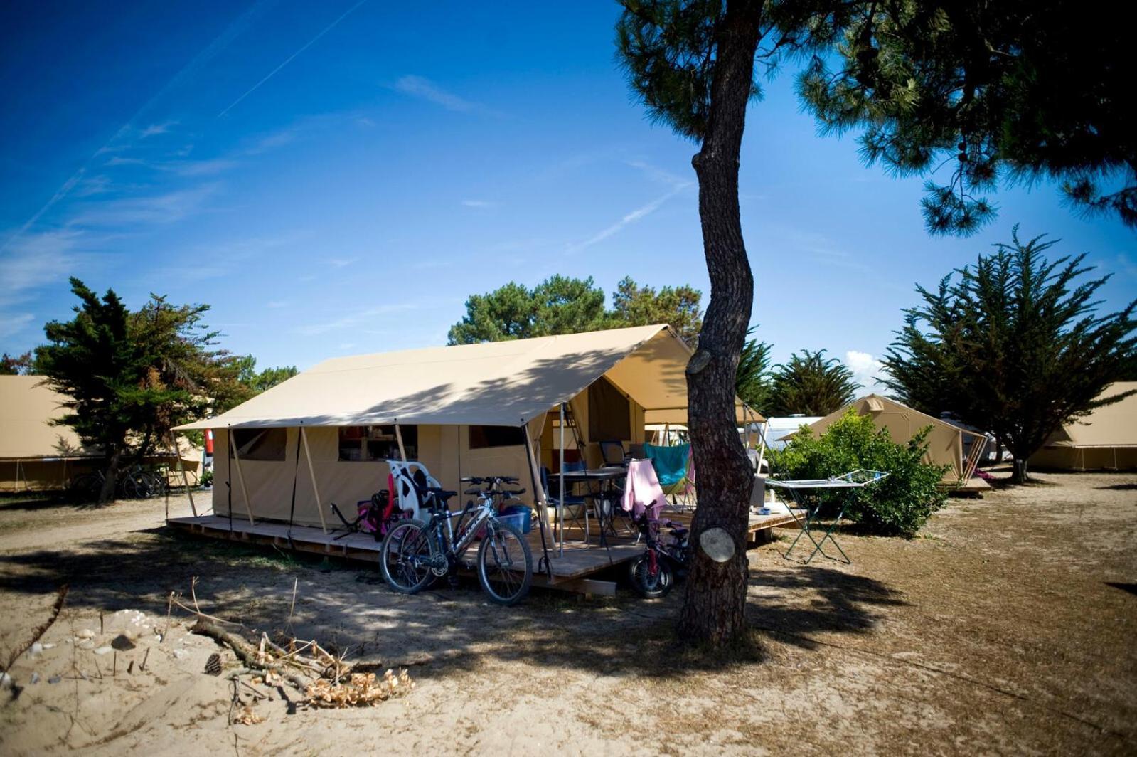 Huttopia Noirmoutier Bagian luar foto